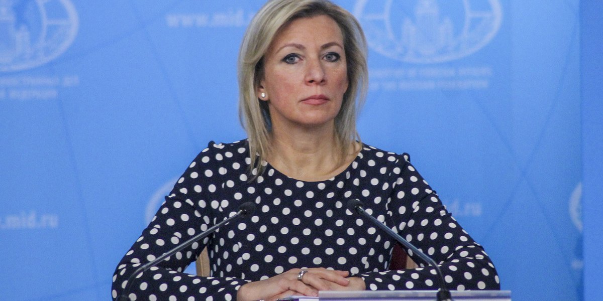 Макрон потерял дар речи: Захарова возмутила Париж своей шуткой про Лувр Макрон потерял дар речи: Захарова возмутила Париж своей шуткой про Лувр