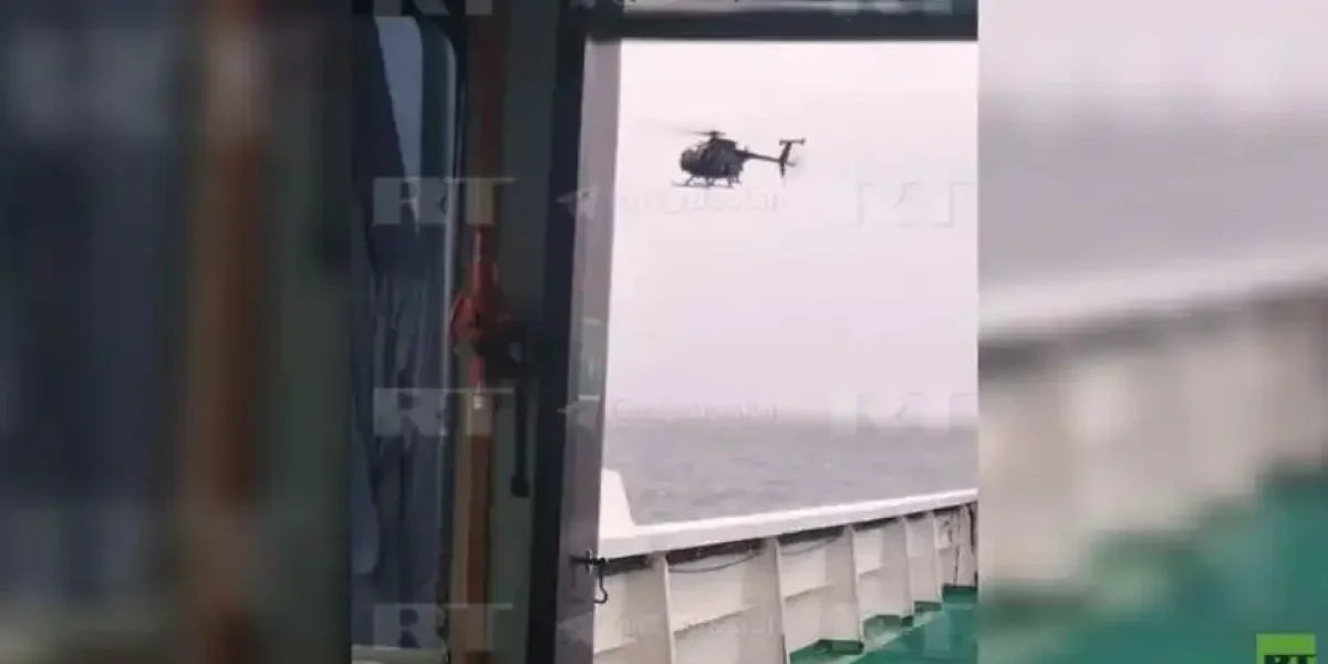 На российский танкер «Маринера» в Северной Атлантике высадился десант США На российский танкер «Маринера» в Северной Атлантике высадился десант США