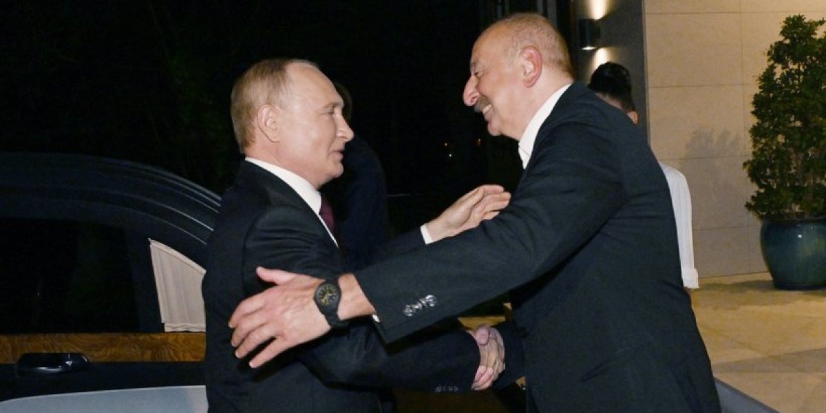 «Дорогой Ильхам Гейдарович…» Азербайджанского пахана поздравили добрые друзья — Путин и… Саакашвили «Дорогой Ильхам Гейдарович…» Азербайджанского пахана поздравили добрые друзья — Путин и… Саакашвили