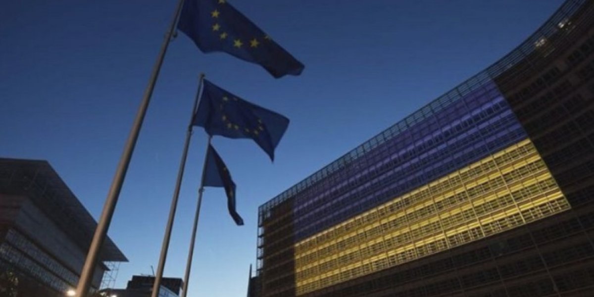 Расплатиться придется всем: Европа сделала смертельно рискованную ставку Расплатиться придется всем: Европа сделала смертельно рискованную ставку