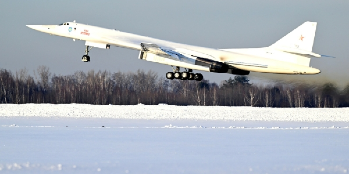 Белый лебедь вернулся: почему Ту-160М снова напугал мир Белый лебедь вернулся: почему Ту-160М снова напугал мир