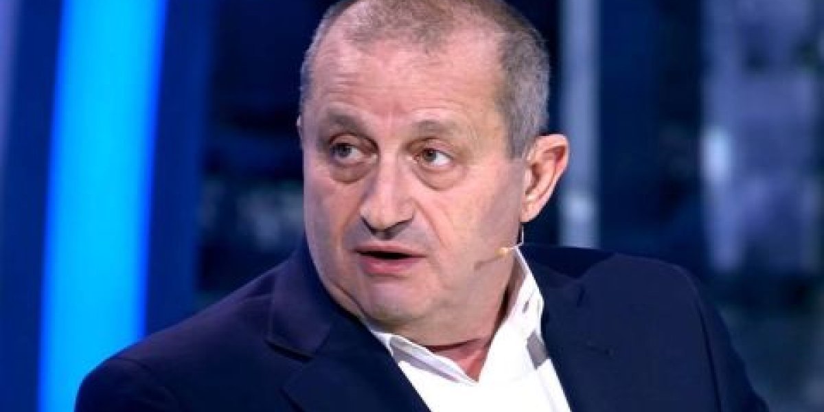 «Зеленский не понял намёка»: Кедми назвал цели для «Орешника» после удара по Львову «Зеленский не понял намёка»: Кедми назвал цели для «Орешника» после удара по Львову