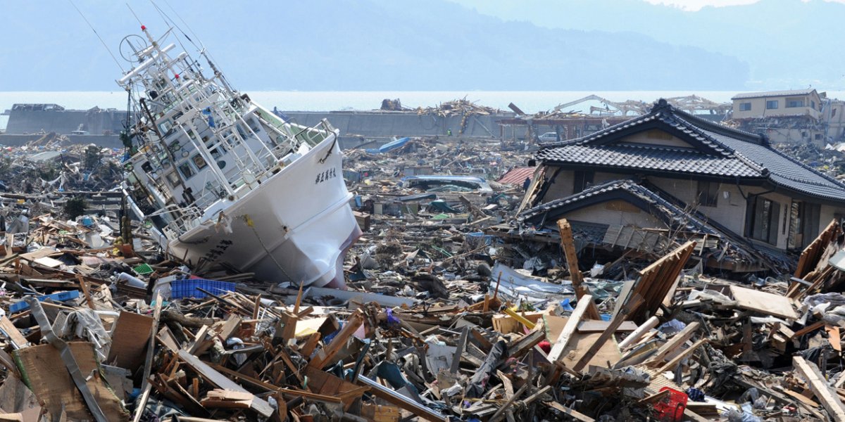 Землетрясение на западе Японии: девять человек пострадали, АЭС не затронуты Землетрясение на западе Японии: девять человек пострадали, АЭС не затронуты