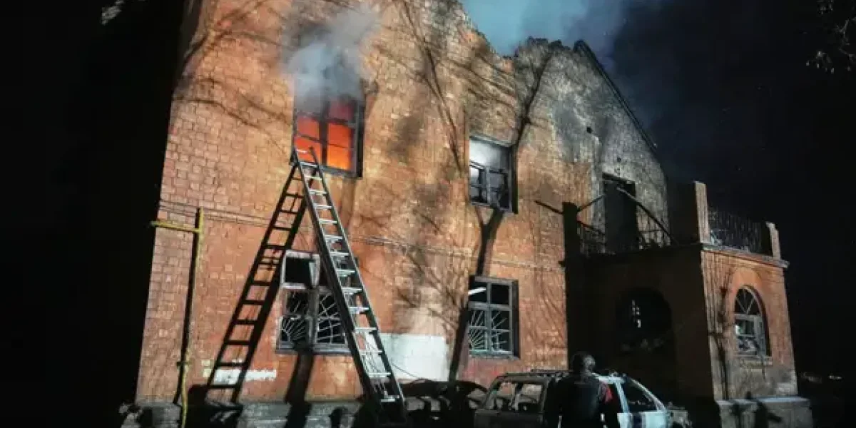 Из Киева бегут, там все замерзают. Дугин: «Если мы кого-то не превратим в Газу, в Газу превратят нас» Из Киева бегут, там все замерзают. Дугин: «Если мы кого-то не превратим в Газу, в Газу превратят нас»