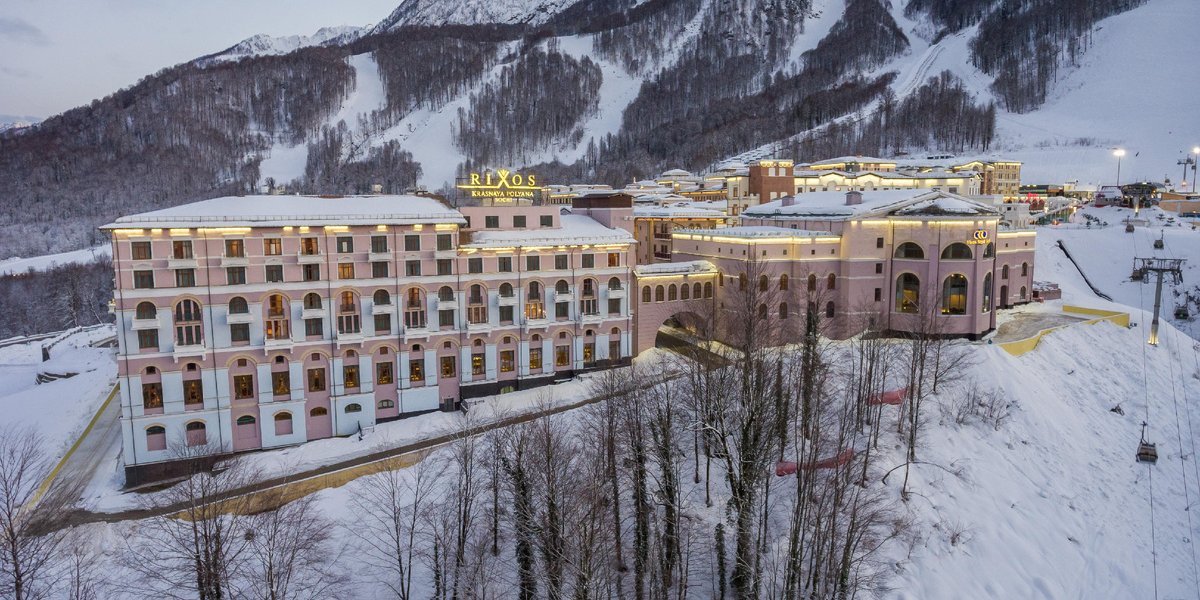 Цена отдыха в России снова растет: новый налог уже ударил по кошелькам туристов Цена отдыха в России снова растет: новый налог уже ударил по кошелькам туристов