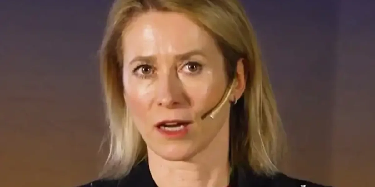 «Да она профнепригодна!»: в Эстонии освистали Каю Каллас, назвавшую себя лучшим выбором для диалога с Россией «Да она профнепригодна!»: в Эстонии освистали Каю Каллас, назвавшую себя лучшим выбором для диалога с Россией