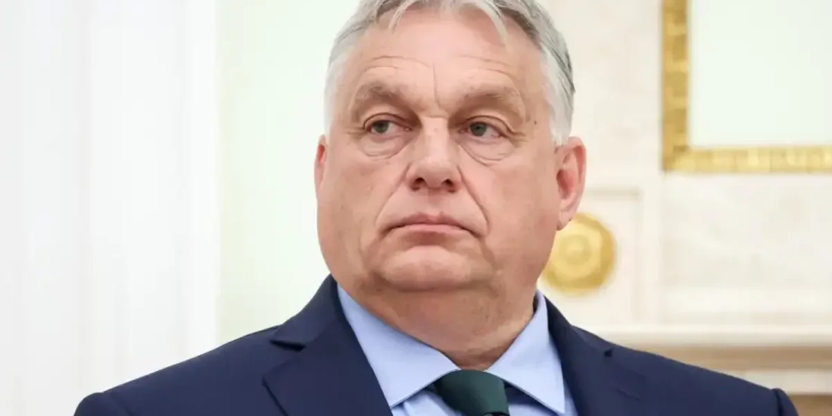 «Будут высланы». Венгерский премьер нанес мощный удар по украинцам: видеть их больше не может «Будут высланы». Венгерский премьер нанес мощный удар по украинцам: видеть их больше не может