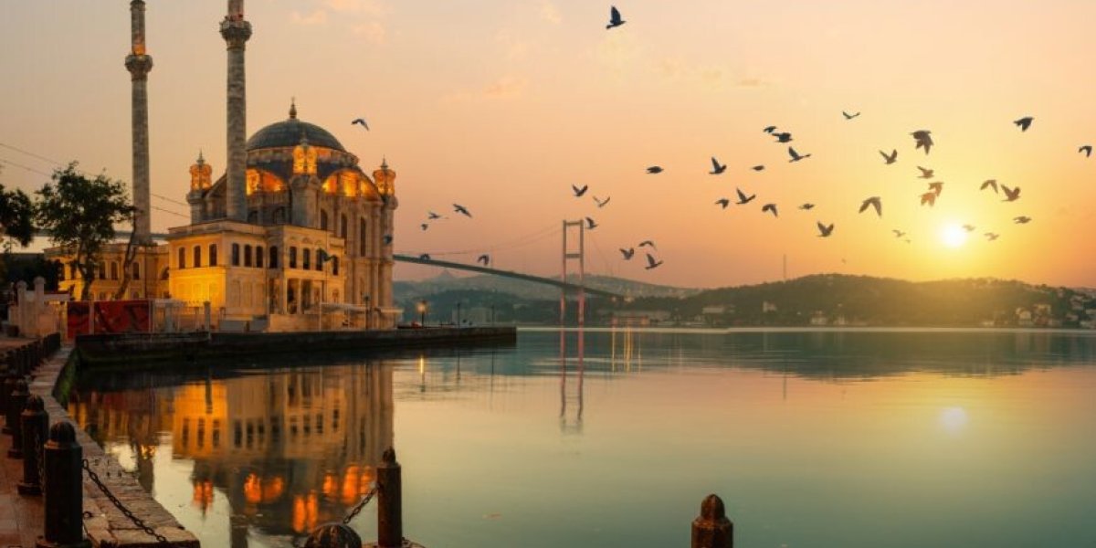 Хазин предупреждает: Турция под угрозой конфликта — стоит ли сейчас планировать отдых? Хазин предупреждает: Турция под угрозой конфликта — стоит ли сейчас планировать отдых?