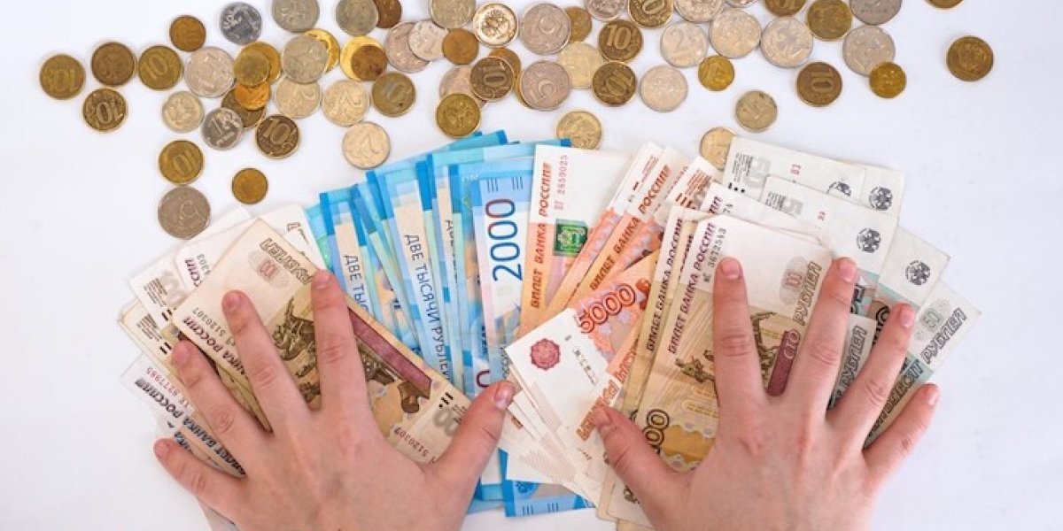 Деньги любят тишину и правильный счёт: Сбер с 20 февраля снижает ставки, но оставляет лазейку для доходности Деньги любят тишину и правильный счёт: Сбер с 20 февраля снижает ставки, но оставляет лазейку для доходности