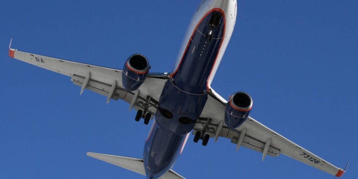 Китай может «срезать путь»: Москва просит открыть небо для внутренних рейсов Китай может «срезать путь»: Москва просит открыть небо для внутренних рейсов