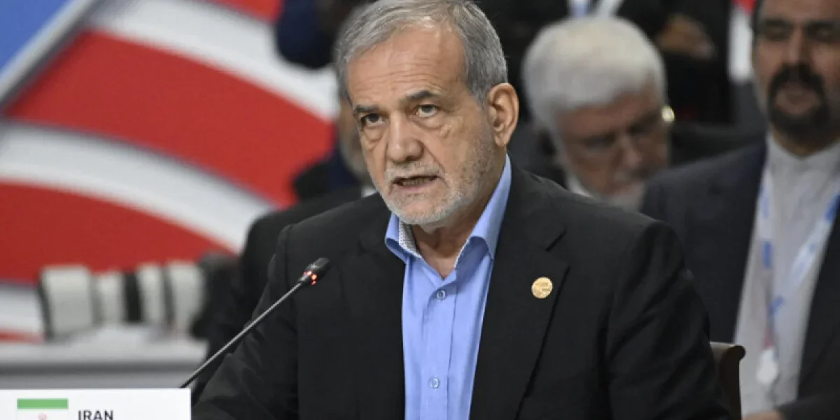 «Сорвал маску лицемерия»: президент Ирана появился на третий день войны и публично высек США на глазах у всего мира «Сорвал маску лицемерия»: президент Ирана появился на третий день войны и публично высек США на глазах у всего мира